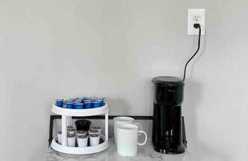 Franklin House | Huge 4bd/2ba home in Downtown Franklin!