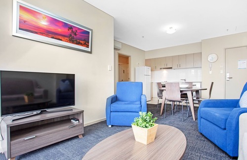 Adelaide Central Business District Apartment | Hume Serviced Apartments