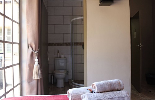 Nelspruit House | Hummingbirds Nest Guesthouse