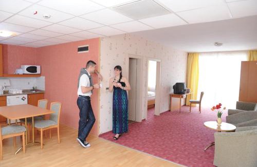 Hajduszoboszlo Hotel | Hunguest Hotel Apollo