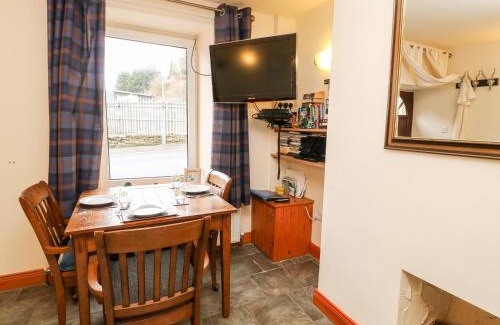 Haltwhistle House | Hunter Cottage