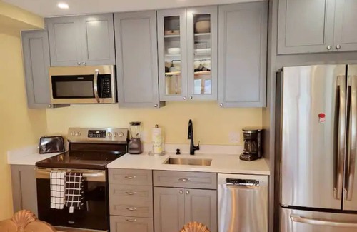 Hunter House | Hunter Mountain View Townhome/POOL!