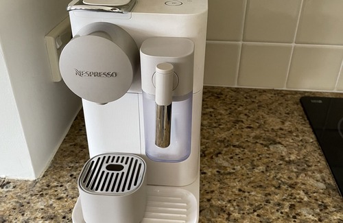 Pokolbin Villa | Hunter Valley conveniently located- 2 bedroom and 2 bathroom 2 story villa