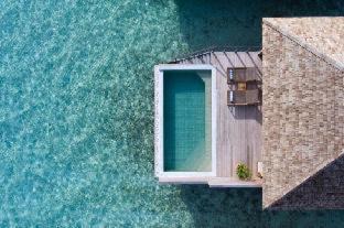 Huruvalhi Resort | Hurawalhi Island Resort