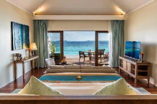 Huruvalhi Resort | Hurawalhi Island Resort