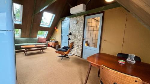 Huns Apartment | Hûs fan eartiids