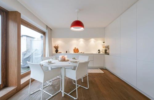 Het Zoute Apartment | Huswell - Modern apartment with terraces and parking