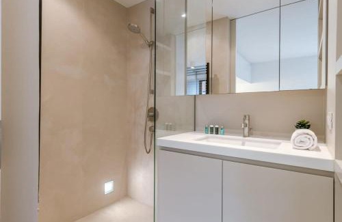 Het Zoute Apartment | Huswell - Modern apartment with terraces and parking