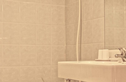 North District Hotel | Hwadu Hotel