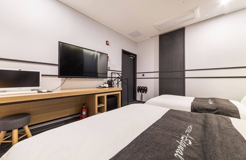 Namyang Hotel | Hwaseong Signal