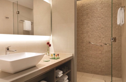 Changning Hotel | Hyatt Place Shanghai Tianshan Plaza