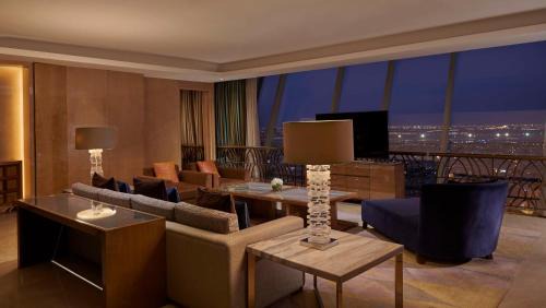 Downtown Riyadh Hotel | Hyatt Regency Riyadh Olaya