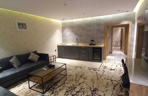 Umluj Hotel | Hyatt Town 2