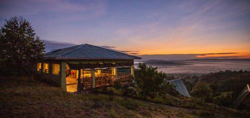 Mbarara Cabin | Hyena Hill Lodge