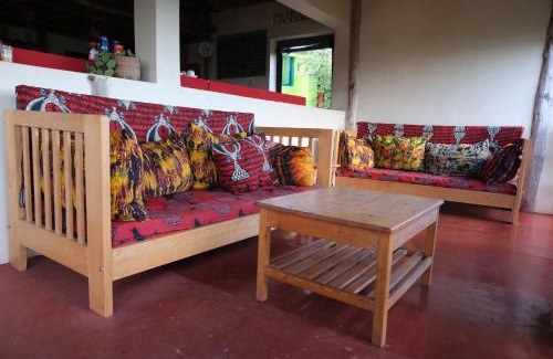 Mbarara Cabin | Hyena Hill Lodge