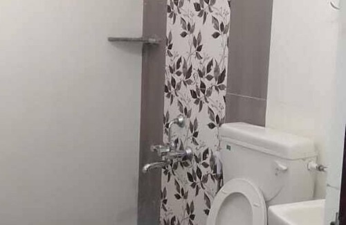 Bellary Hotel | i-ROOMZ Hoysala Residency