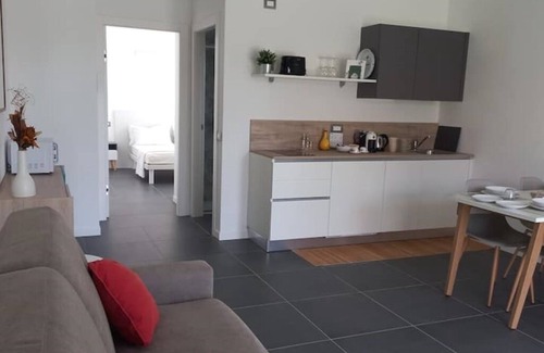 Garda Apartment | I tre Olivi - Appartamento La Rocca