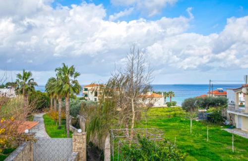 Drosia Villa | Ianthi Beach Villa by "elite"