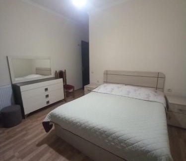 Mtsvane Kontskhi House | Iberia 2019