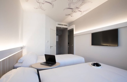 Casablanca Hotel | Ibis Abdelmoumen Casa Centre