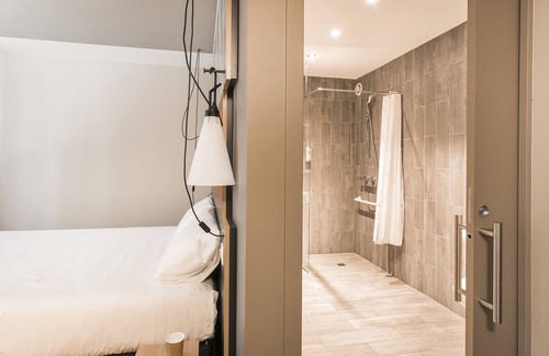 Avignon Hotel | ibis Avignon Sud