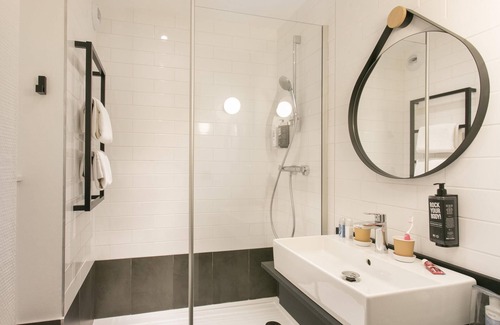 Avignon Hotel | ibis Avignon Sud