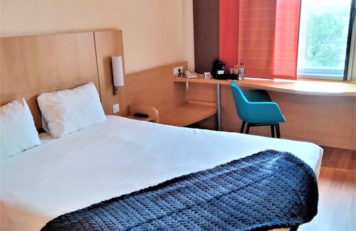 Mollet del Valles Hotel | ibis Barcelona Mollet