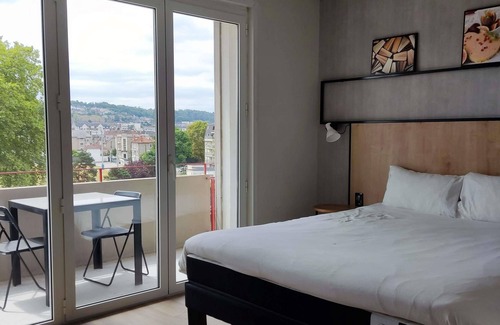 Brive-la-Gaillarde Hotel | ibis Brive Centre