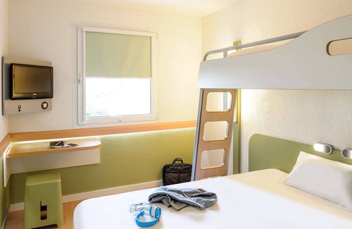 Saint-Thibault-des-Vignes Hotel | ibis budget Marne la Vallée