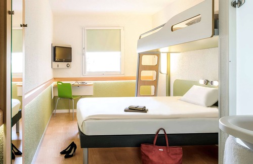 Saint Tronquet Business Park Hotel | ibis budget Avignon Nord Le Pontet