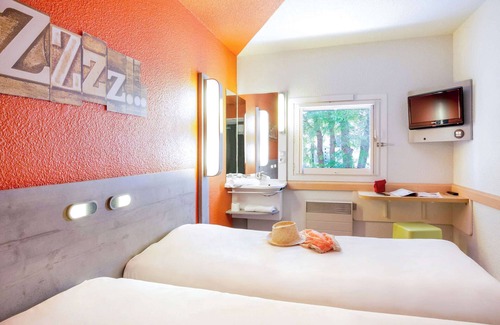 Frejus Hotel | ibis budget Fréjus Saint-Raphaël Capitou A8