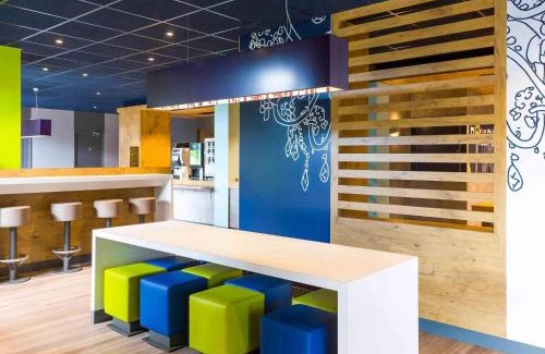 Hennebont Hotel | ibis budget Lorient Hennebont