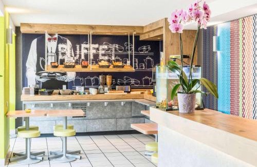 Senlis Hotel | ibis budget Senlis