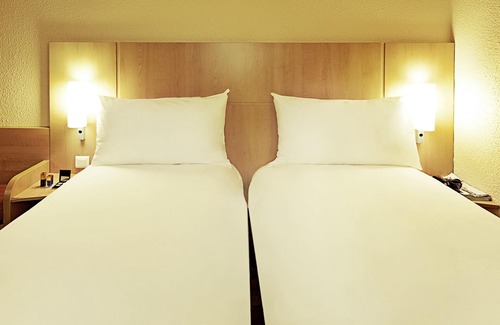 Calais Hotel | ibis Calais Car Ferry