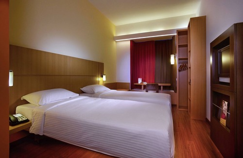 Navalur Hotel | ibis Chennai SIPCOT Hotel