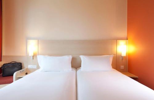 Sheung Wan Hotel | Ibis Hong Kong Central & Sheung Wan