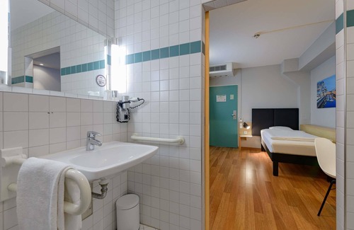 Rhein-Erft-Kreis District Hotel | ibis Köln Frechen