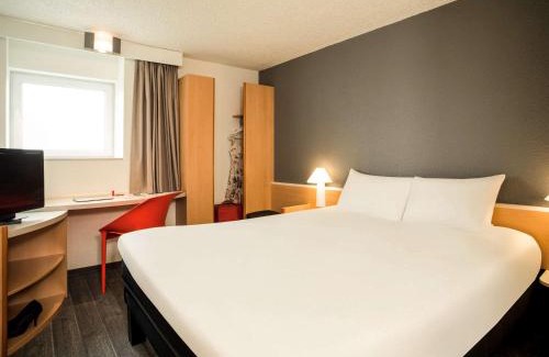 Chevilly-Larue Hotel | Ibis Orly Chevilly Tram 7