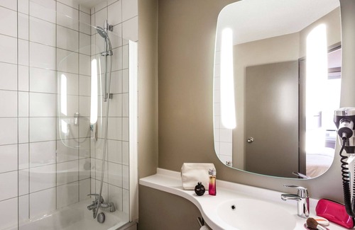 10th Arrondissement Hotel | ibis Paris Gare de l'Est TGV