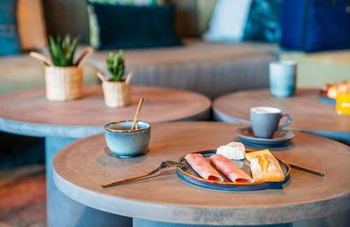 Quartier Saint-Clement - Jardin des Plantes Hotel | Ibis Styles Rouen Centre Rive Gauche