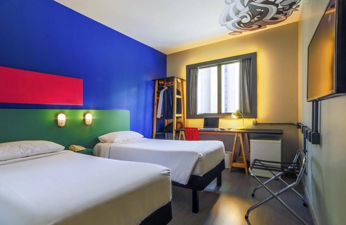 Pinheiros Hotel | ibis Styles SP Faria Lima