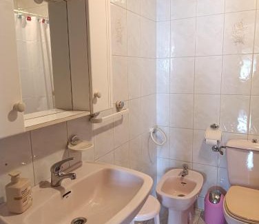 Camarinas Apartment | Ibu Beer&Grill