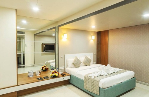 Mahadevapura Hotel | Icon Select by Bhagini