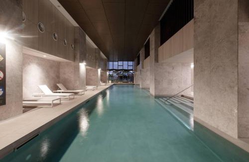 Melbourne Central Business District Apartment | Iconic High-view Oasis between Docklands and CBD