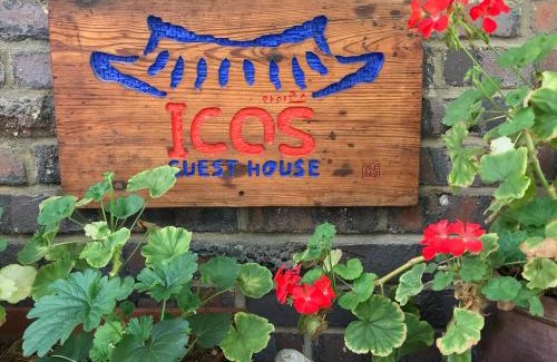 Daeheung-dong House | ICOS Guesthouse 1 - Female Only