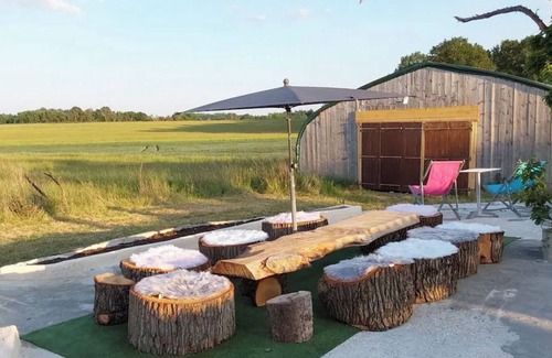 Quiers-sur-Bezonde House | Ideal for friends or family