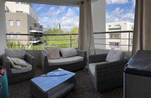 Lemasson Apartment | Ideal location