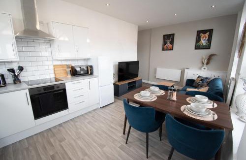 Little Hulton Apartment | Ideal Lodgings in Walkden