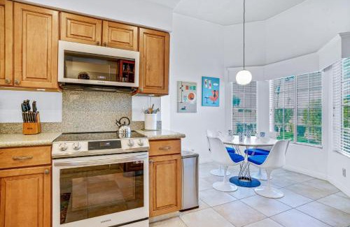 Palm Desert Apartment | Idyll in the Desert - Immaculate Palm Desert Getaway