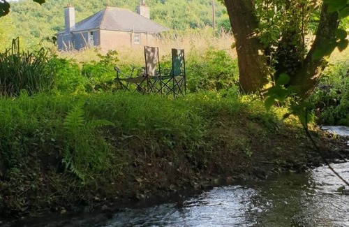 Liverton Cottage | Idyllic 7 acre family home in secluded valley